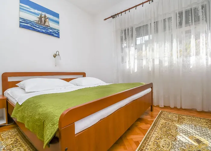 Apartments Tereza * Трогир