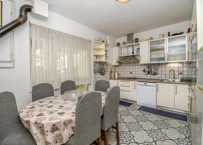 Apartments Tereza * Trogir